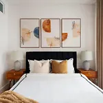 1290-8 New Renovated 2 Bedrooms In Ues