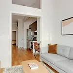 Blueground Hells Kitchen Terrace Nr Times Square Nyc-2063