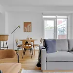 Chelsea 2Br W Doorman Gym Nr High Line Nyc-678