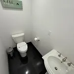 31 Street Broadway Apartment *