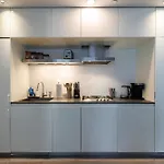 Stylish Nyc Haven Steps To Broadway & Dining