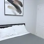 Steps From Empire State Building