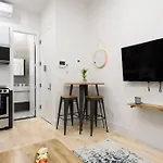 78-4D Quality 1Br W&D Skylight By Central Park