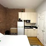 Nest Aparthotel Broadway