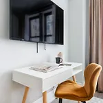 Charming Ues Studio, Walk To Subway & Central Park