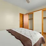 Immaculate Furnished 1-Bedroom Apartment