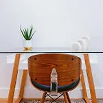 1290-8 New Renovated 2 Bedrooms In Ues Apartment
