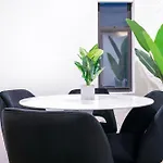 1290-8 New Renovated 2 Bedrooms In Ues *