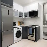 78-3c Newly Renovated 1br Wd Walk 2 Park Apartment New York