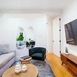 Apartment 1290-8 New Renovated 2 Bedrooms In Ues *