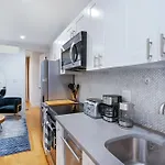 1290-8 New Renovated 2 Bedrooms In Ues