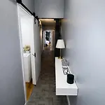Apartment Next To Manhattan 2 Bedrooms - Subway 20 Steps, Manhattan 1 Stop *