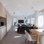 Rare Luxurious 1 Block From Time Square *
