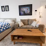 Modern Studio With Private Bathroom And Kitchen