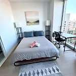 Luxury 2 Bedrooms 2 Bathrooms Corner Apartment Breathtaking City Views Modern Retreat