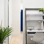 Apartment 78-4d Quality 1br W&d Skylight By Park *