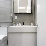 78-3c Newly Renovated 1br Wd Walk 2 Park Apartment New York
