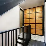Apartment 78-4b New Quality 1br W&d In Unit Skylights