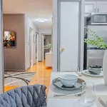Stylish 3bd In Manhattan Near The Empire State Building