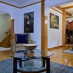 Sweet - Zoller Apartment