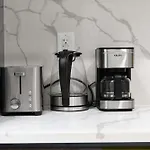 78-3c Newly Renovated 1br Wd Walk 2 Park