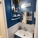 Next To Manhattan 2 Bedrooms - Subway 20 Steps, Manhattan 1 Stop