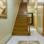 Apartment Sweet - Zoller *