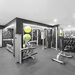 Midtown East 2Br W Elevator Doorman Nr River Nyc-1015