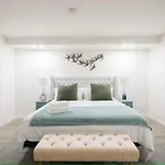 Luxury 2Br Duplex 5Min To Central Park