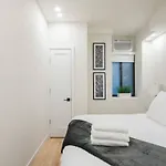 Luxury 2br Duplex 5min To Park Apartment *