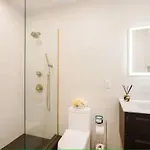 Apartment Luxury 2br Duplex 5min To Park