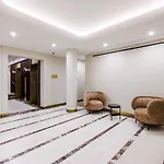 52-3De Newly Renovated 2Br Bth Midtown East