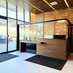 Hotel Mirage Brooklyn