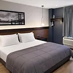 Hotel Mirage Brooklyn