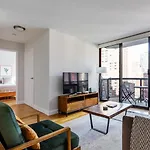 Blueground Midtown West Gym Ac Nr Times Sq Nyc-1741