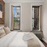 Sophisticated In Vibrant Manhattan * New York