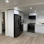 Pelham Parkway North