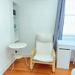 Cozy Private Room In Downtown Flushing