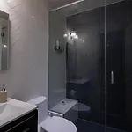 Refined & Stylish Manhattan Haven