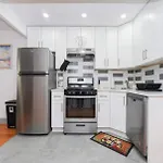 Trendy 3Br Brooklyn Stay Just Minutes To Manhattan