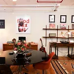 Artistic Vintage Loft In Williamsburg