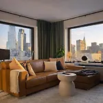 Stylish Midtown Escape Near Bryant Park
