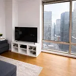 Midtown Manhattan Luxury 1Br With Skyline Lifestyle