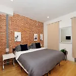 Time Square Vicinity- Luxury 2Br 2Ba Nyc Apt