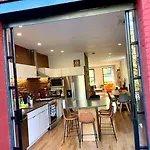 Elegant Historic Harlem Townhouse For Summer * New York