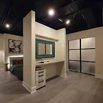 Apartment Modern Loft Apartments, Stylish Design Near Midtown *