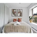 Bright And Spacious Apt, W&D In Unit - Monthly