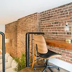 Apartment Charming Ues 1br Duplex Near Park *