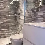 Apt5 - East Harlem, Manhattan By Monthier New York