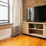 Apt4 - East Harlem, Manhattan By Monthier